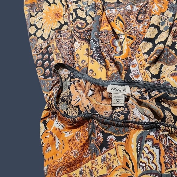 Elegant Paisley A-Line Skirt - Orange and Black - Picture 4 of 8